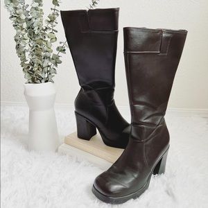 SOLD - Brown Y2K Square Toe Chunky Heel Mid-Calf Zipper Boots